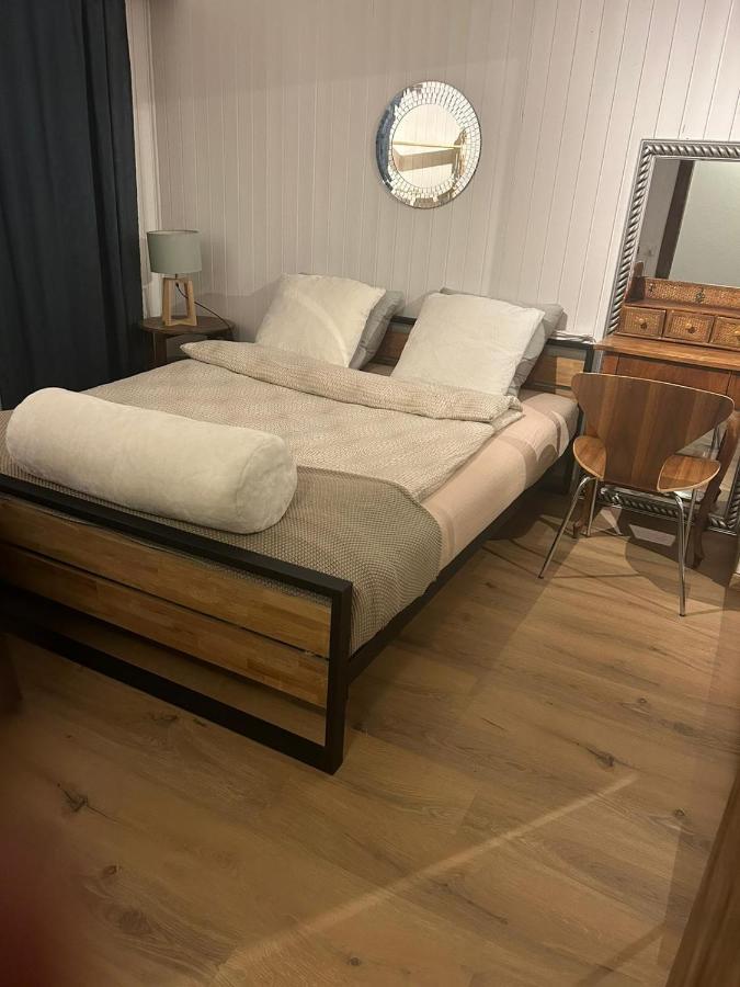 Bed and Breakfast Chez Pipo Conthey Экстерьер фото